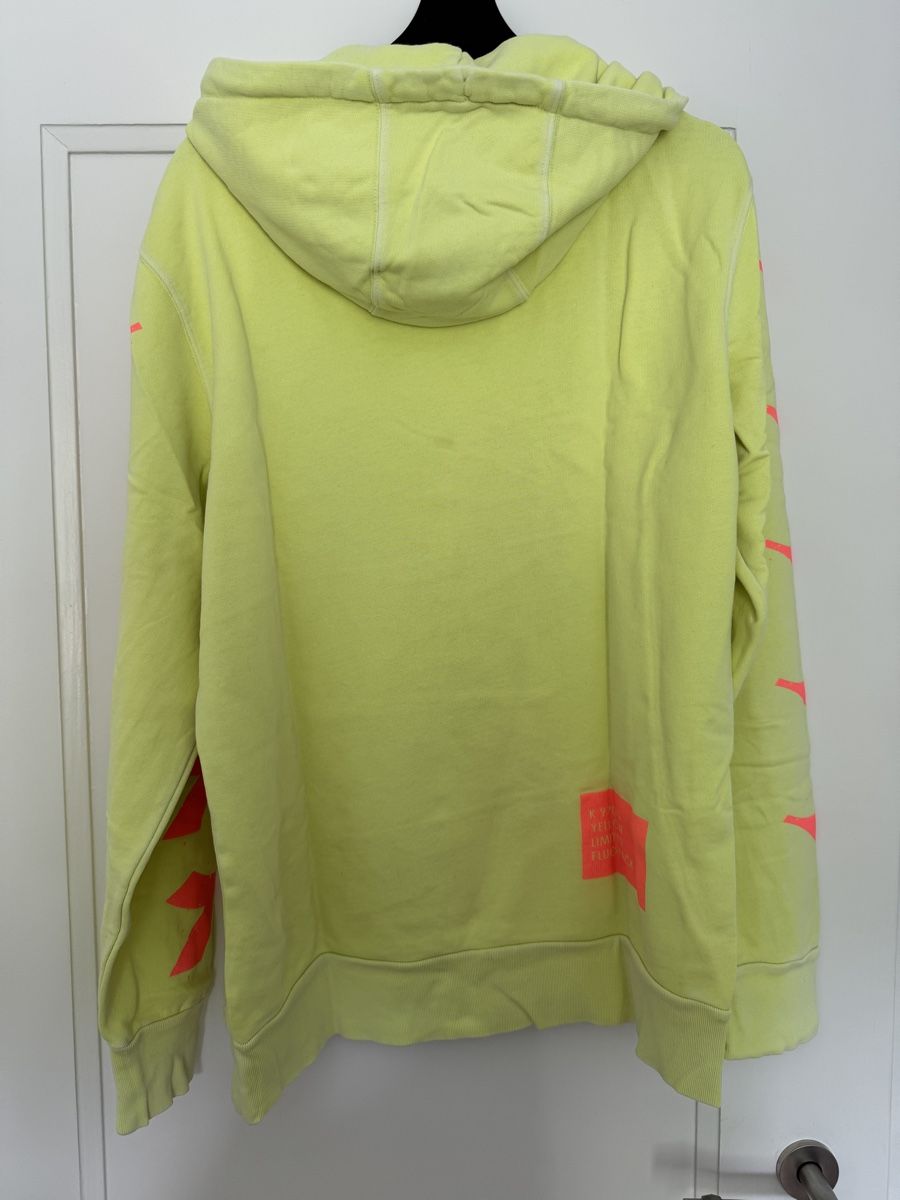 Pullover & Sweatshirts: HOODIE DIADORA LIMITED FLUO PACK L – Gebraucht aus Bern von carminel8 1