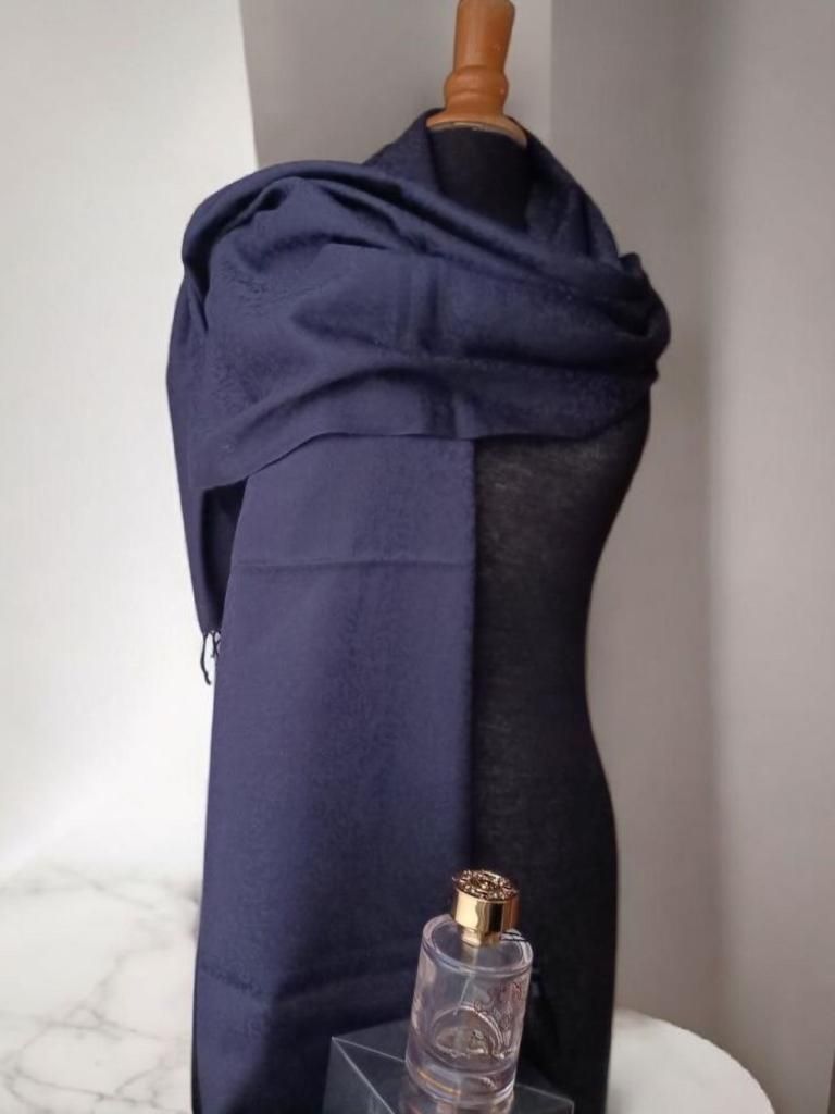 Foulard & Sciarpe: châle/écharpe/ en cachemire neuf – Nuovo e nell'imballaggio originale da La Chaux-de-Fonds venduto da Luxary.25cachmirepro 7
