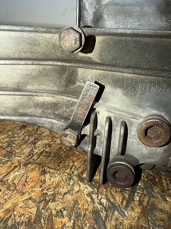 Tutti pezzi di ricambio auto: Bmw E36 S3.45 25% Sperrdifferential  – Usato da Oberriet SG venduto da bag_99 1