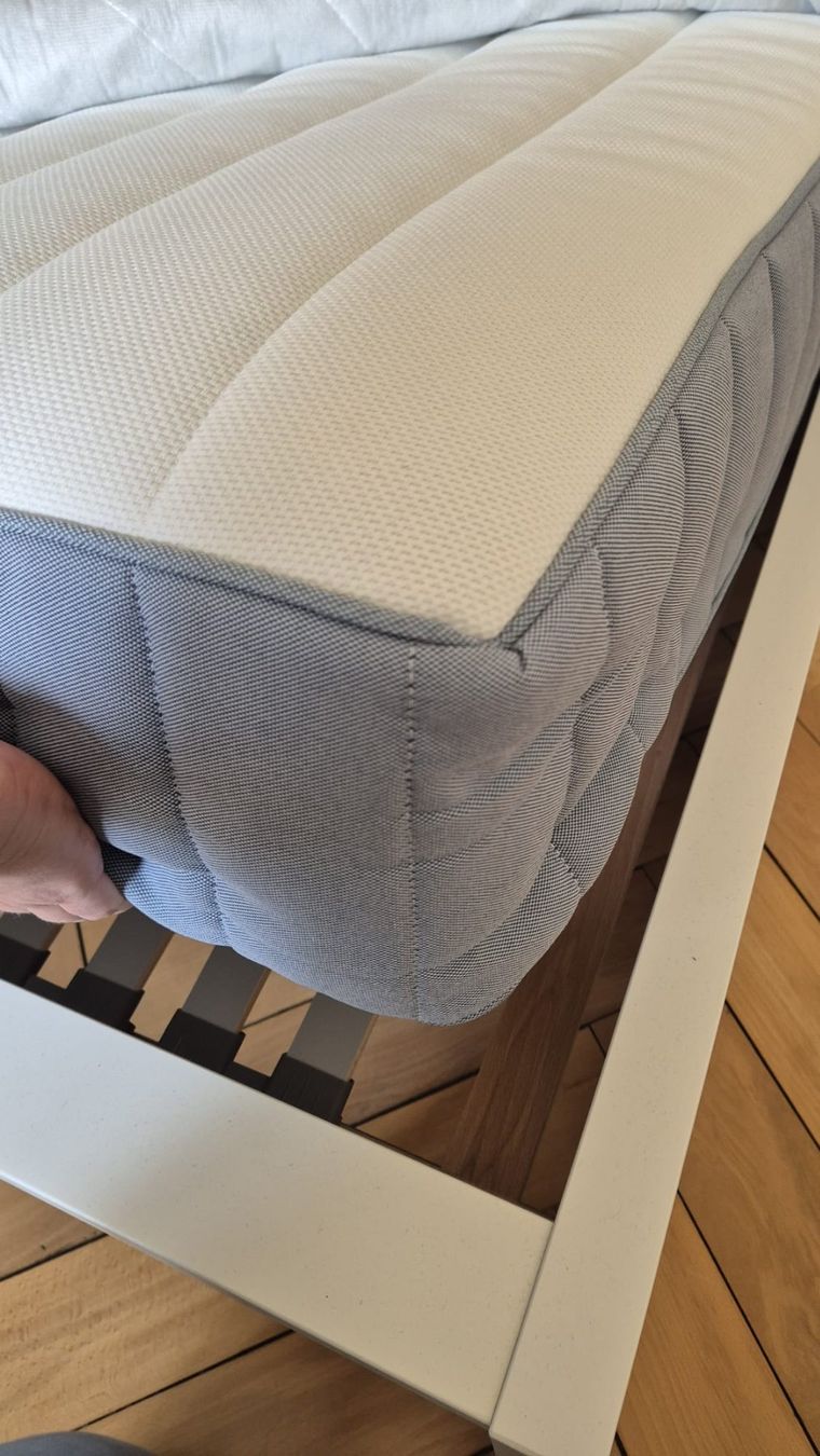 Ikea Betten: Bettgestellt & Lattenrost, mit oder ohne Matratze – Gebraucht aus Zürich von sar_v8j7 1
