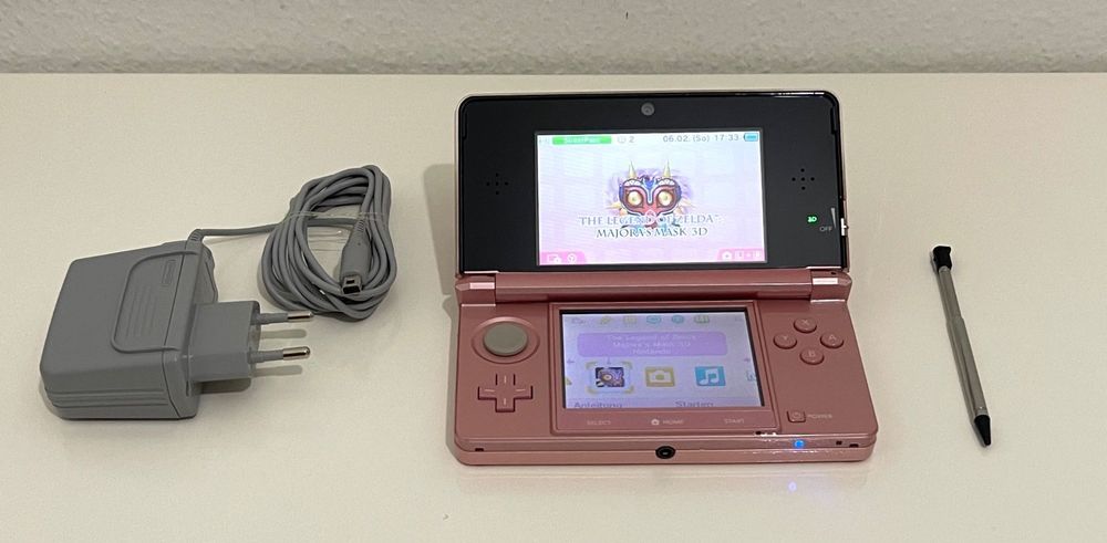 Nintendo 3ds cheap coral pink