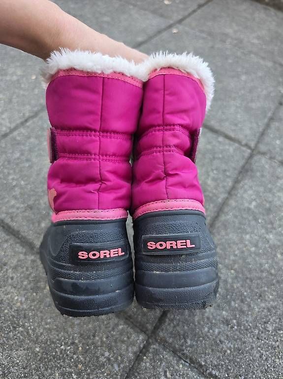 Chaussures filles: Winterschuhe, Winterstiefel, Grösse 30 – D'occasion à Meggen par vic_p8lz 3