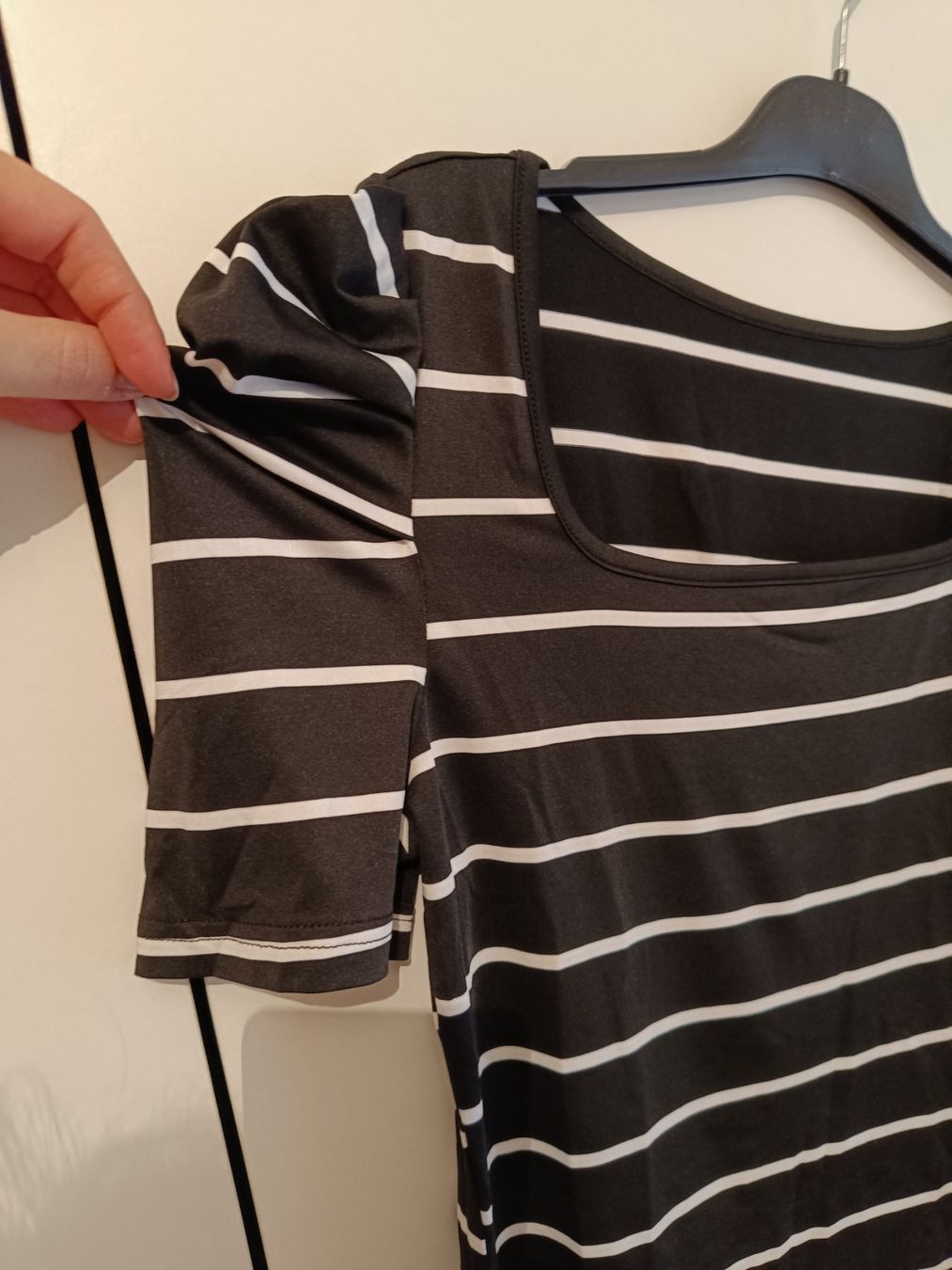 Shein T-shirt: T-shirt à rayures, 38 – Nuovo e nell'imballaggio originale da Locarno venduto da DBSiesta 2