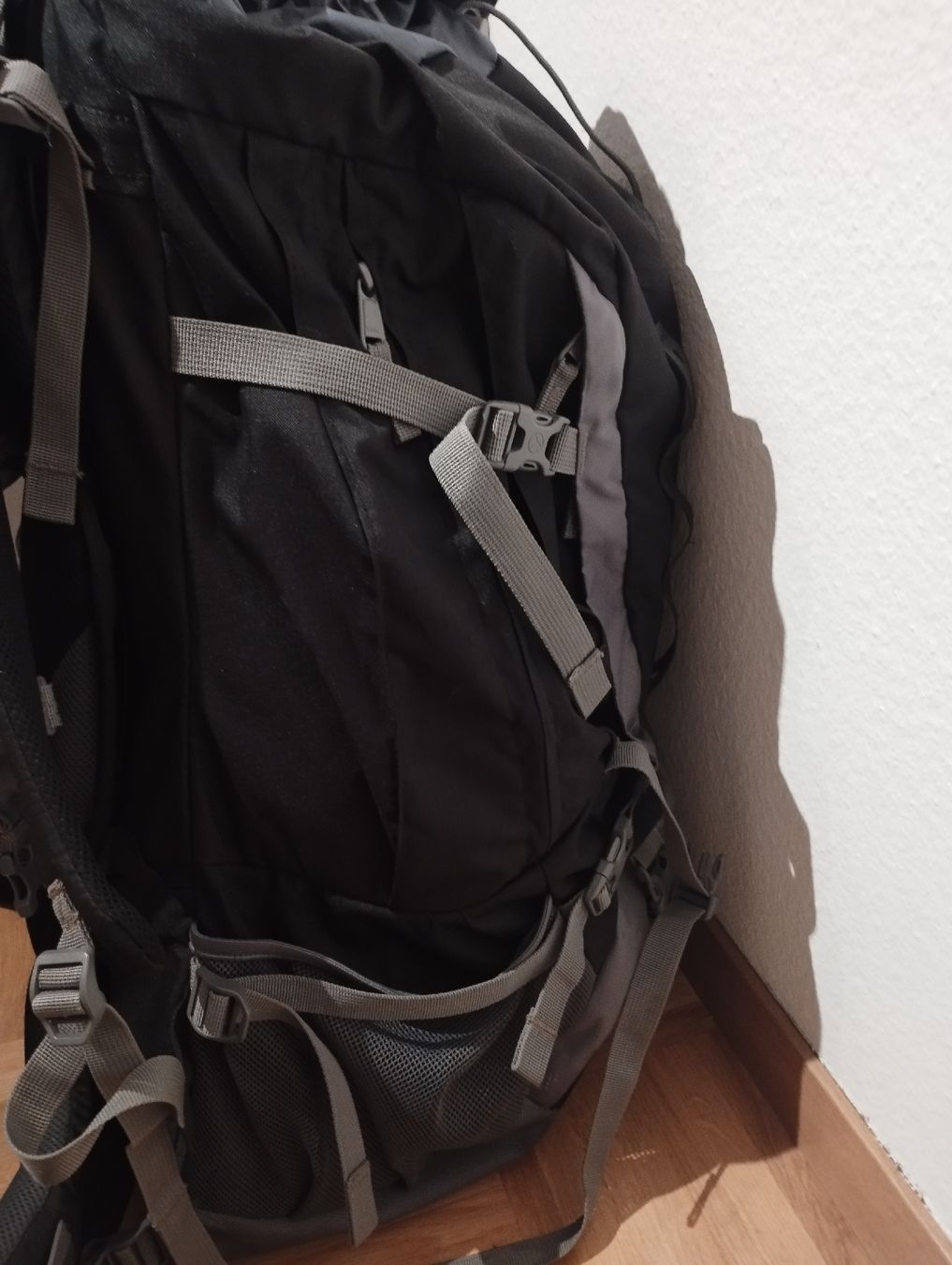 Lowe Alpine Zaini: Lowe Alpine Kongur 65:75 Rucksack – Usato da Winterthur venduto da trst 3