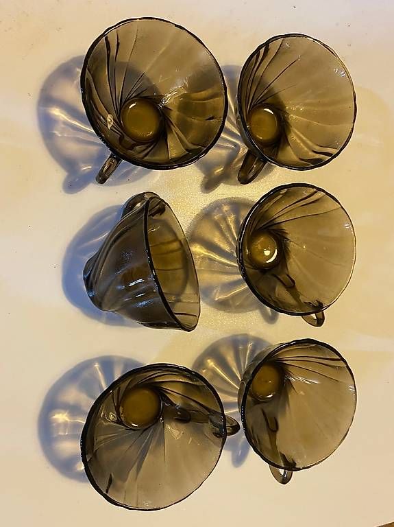 Tasses: 6 Tassen – D'occasion à Strengelbach par Luftschutzsoldat