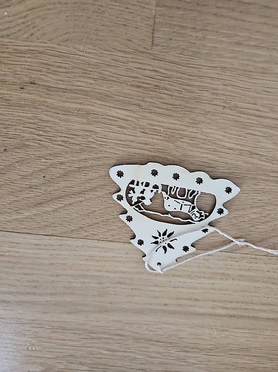 Tutte le decorazioni: Verschiedener Baumschmuck – Usato da Affoltern am Albis venduto da rahelvolli 2