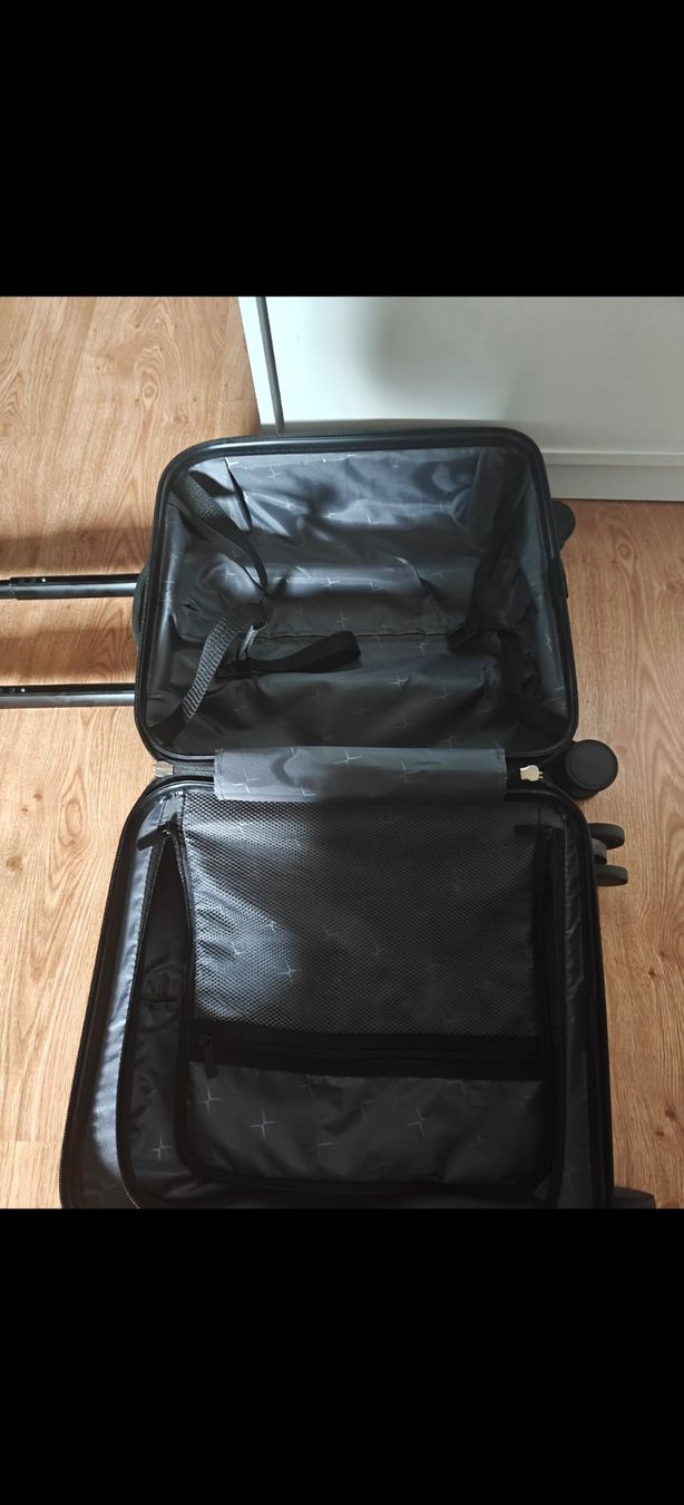 Valises de voyage: Koffer klein – D'occasion à Thundorf par yqs_sx9t 2