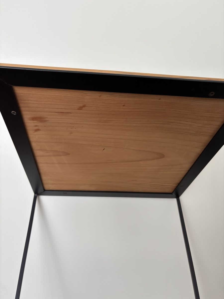 Tables: Beistelltisch Slim Irony mit Holzabdeckung – D'occasion à Zürich par FedeSara 6