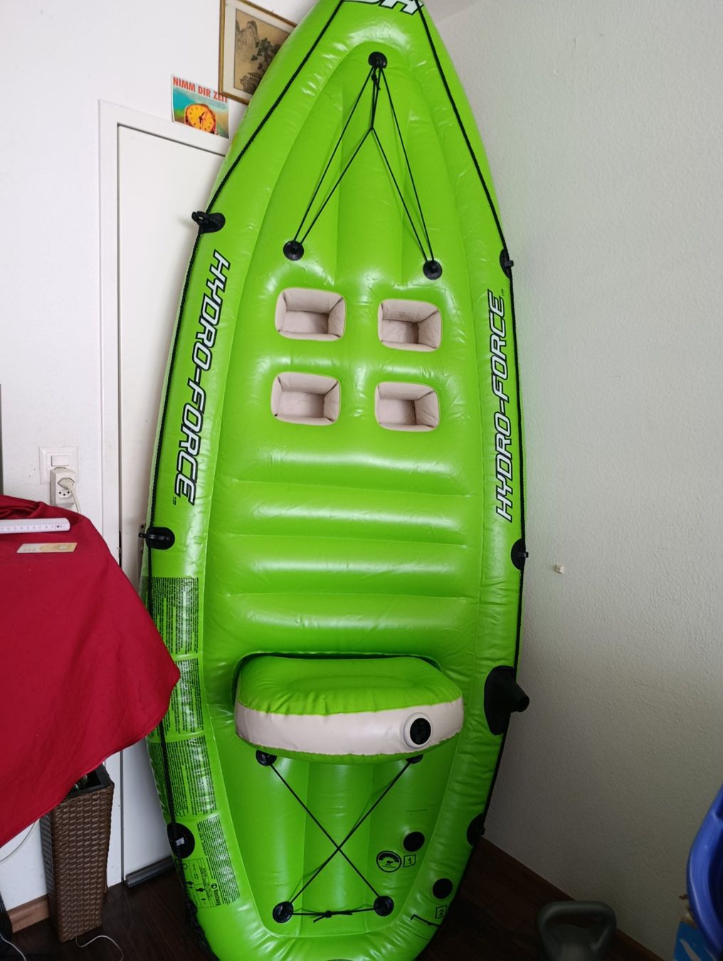 Planches de surf: Aufblasbares Kajak Hydro-Force – Défectueux à Basel par adler024 1