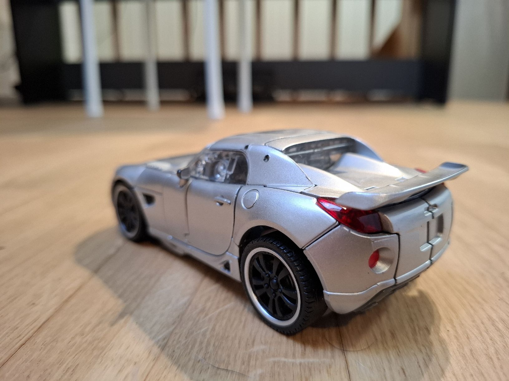 Giocattoli: Masterpiece MS Autobot Jazz/MPM-9 – Usato da Winterthur venduto da Padrillio 5