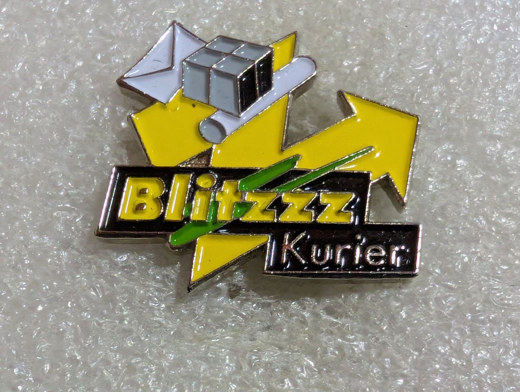 Placchette & Badge: Ansteckpin 198: Blitzzz Kurier – Usato da Oppligen venduto da Pin-Fall-Shop