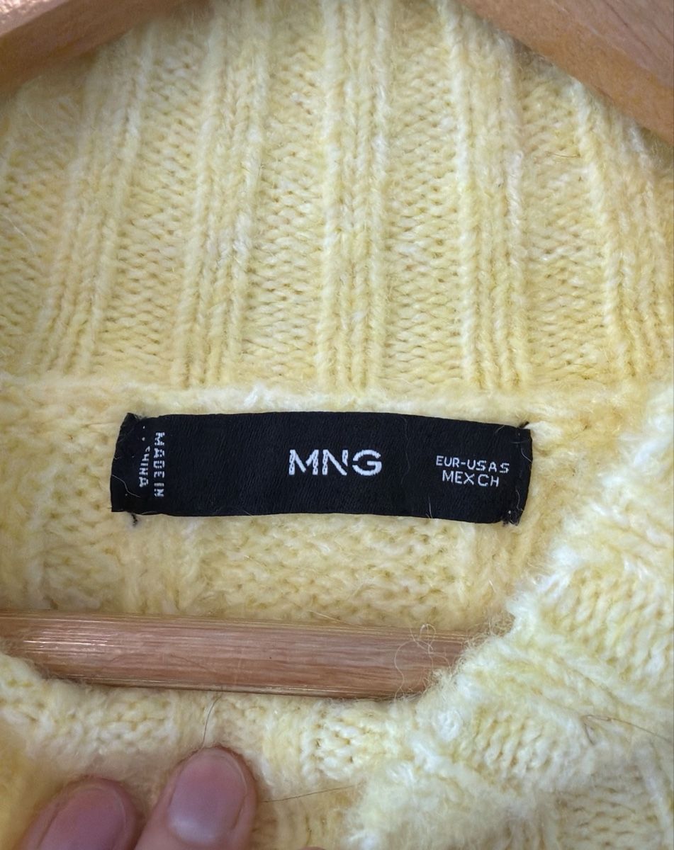 Pullover & Sweatshirts: Strickpullover – Gebraucht aus Henau von martina_1998 1