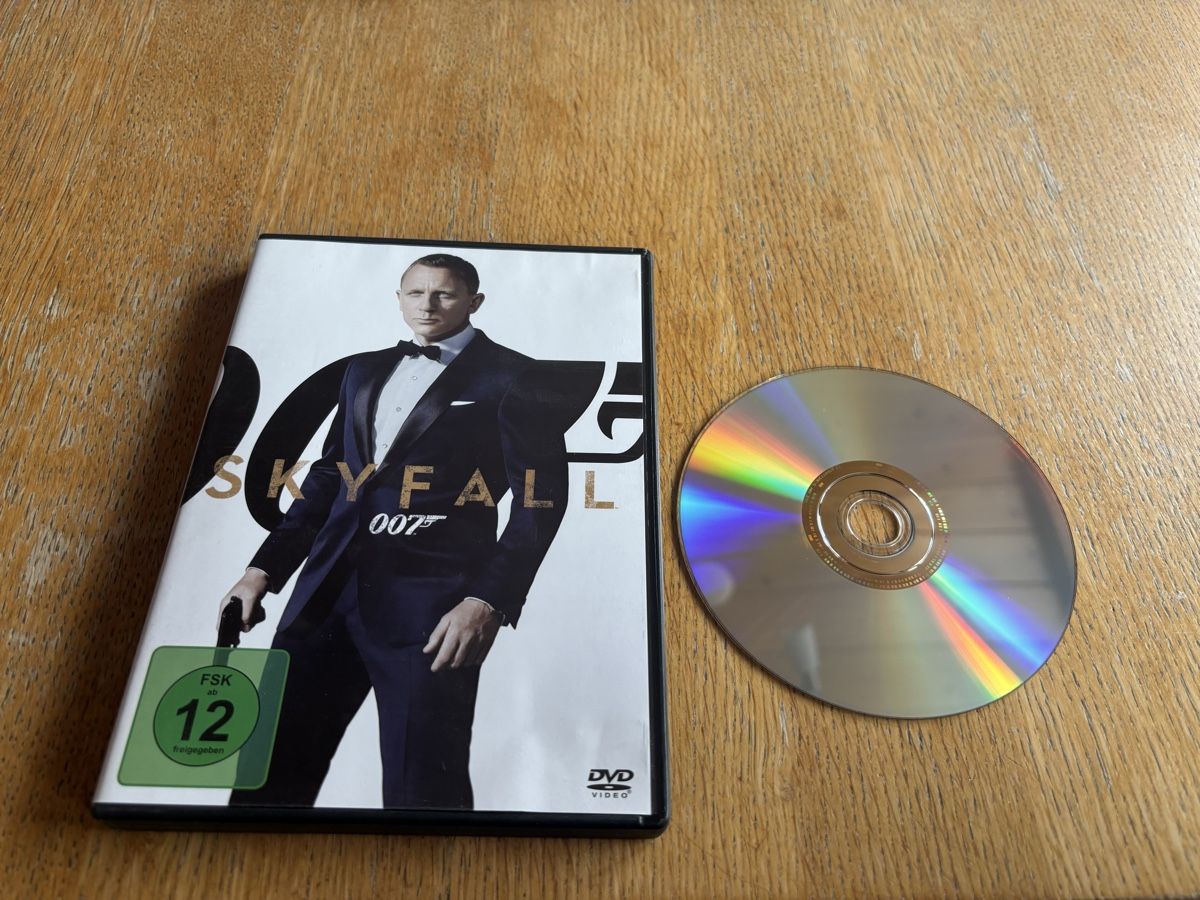 Alle DVDs: DVD Sammlung Fast&Furious, Matrix, Skyfall, American Sniper – Gebraucht aus Flawil von Cyrill2006 1
