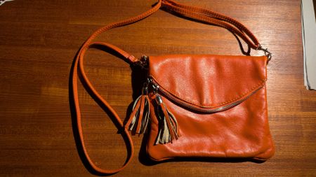 Orange Leder Handtasche - aus den  70er Jahren