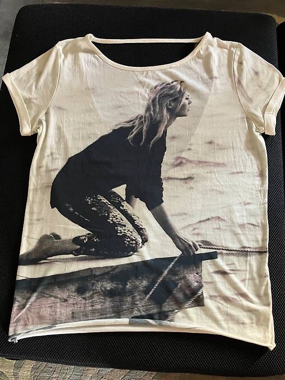 Maje T-Shirts: Maglietta Maje – Gebraucht aus Castelrotto von cloe28
