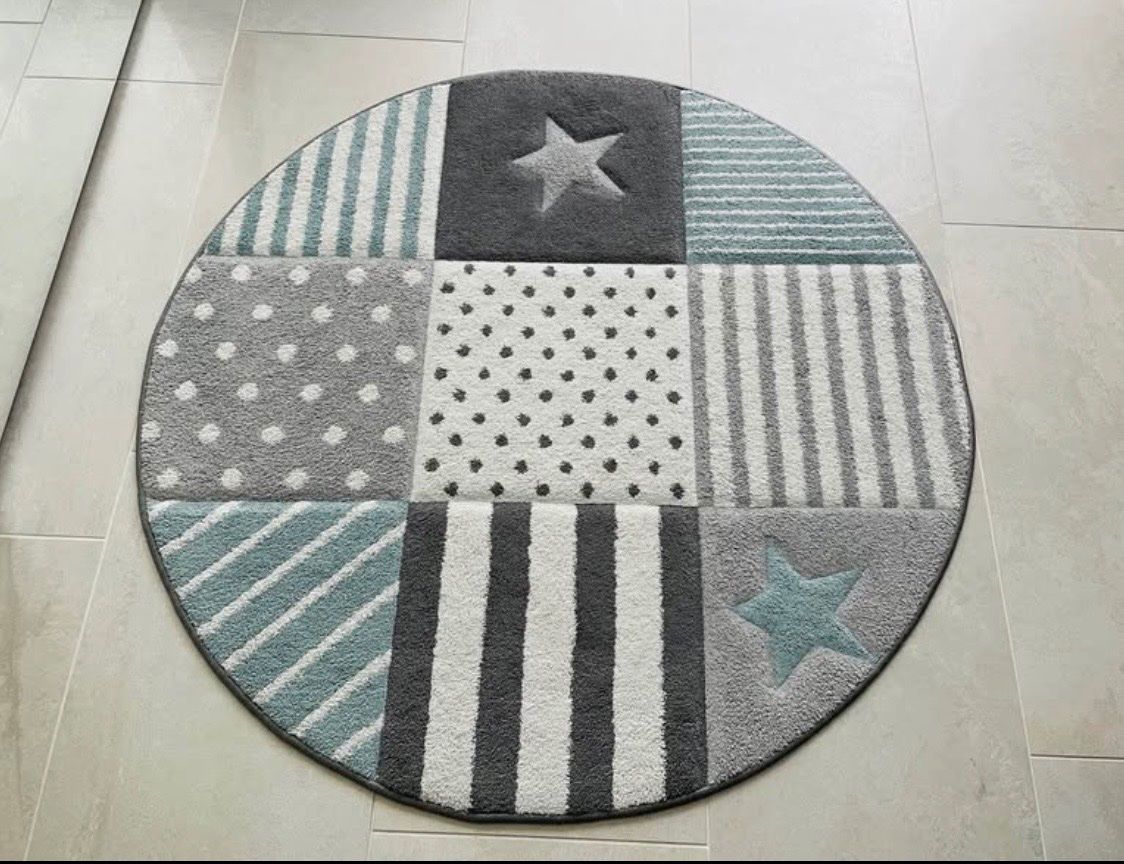 Tapis: Kinderteppich – D'occasion à Oberwil-Lieli par azullino