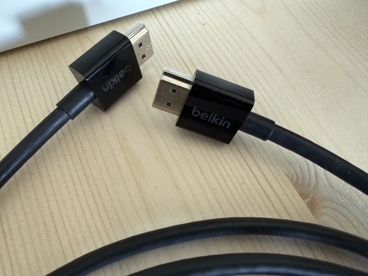 Belkin Câbles: belkin HDMI - 2m – Neuf (Voir description) à Zürich par fluzue 1