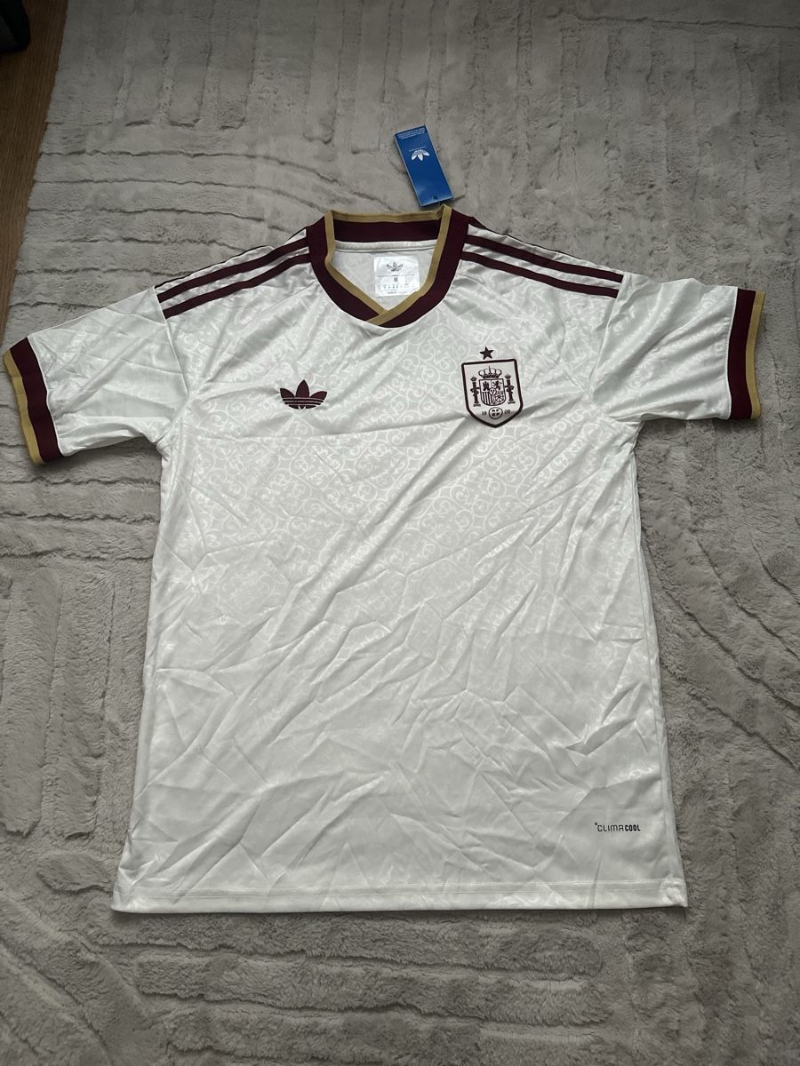 Adidas Canottiere & Pantaloni: Spanien WM Trikot – Nuovo (secondo la descrizione) da Wattwil venduto da betsar.13