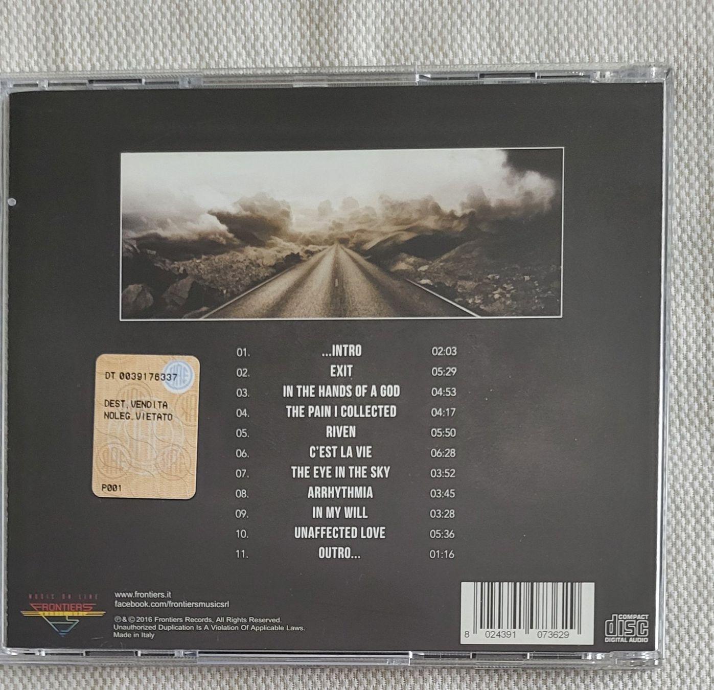 CD: Withem - The unforgiving Road – Usato da Villars-sur-glane venduto da Epsilonhike 1