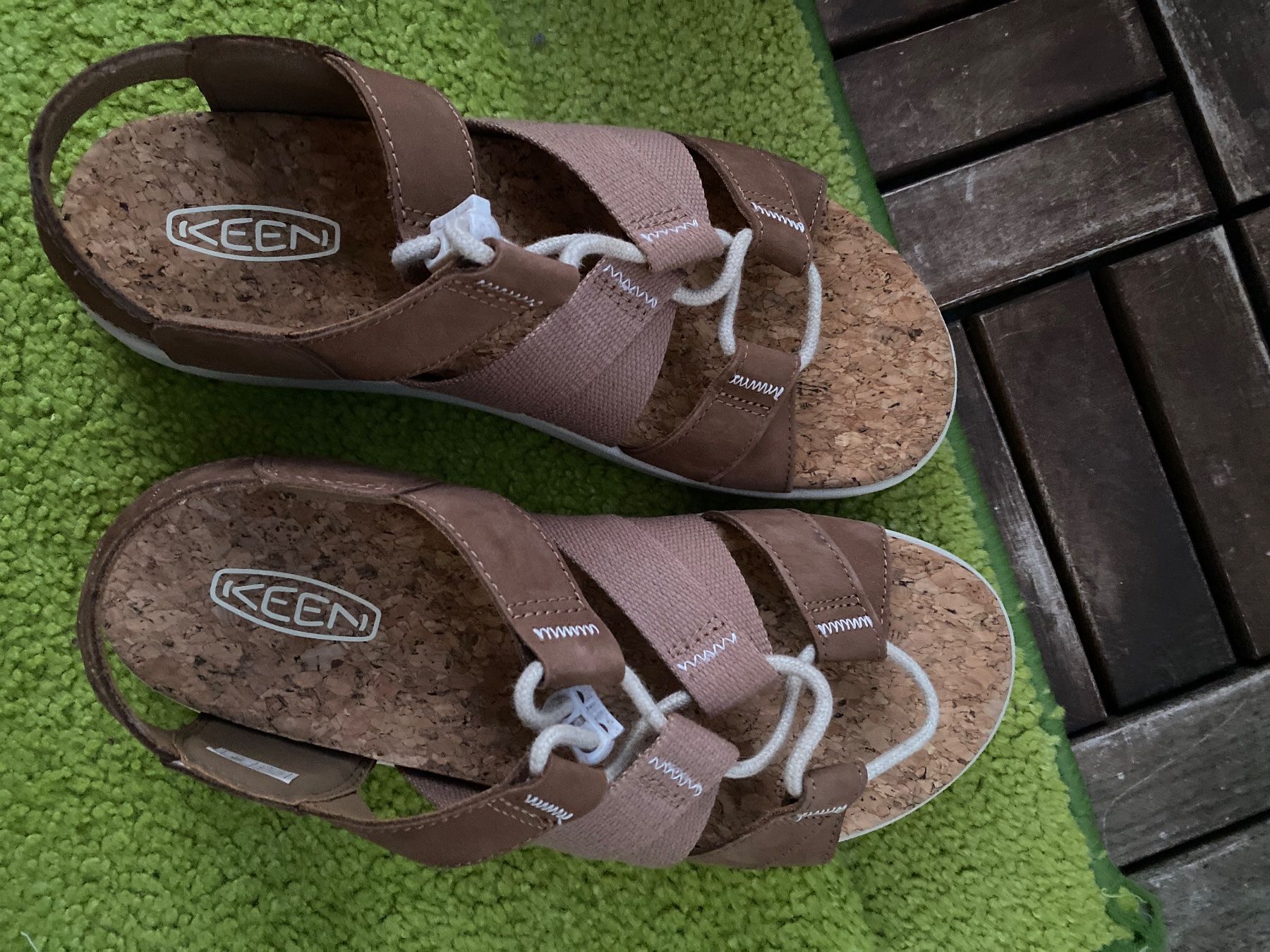 Keen Damenschuhe: keen sandalen 39 – Neu und originalverpackt aus Bern von ann_2ygd 2
