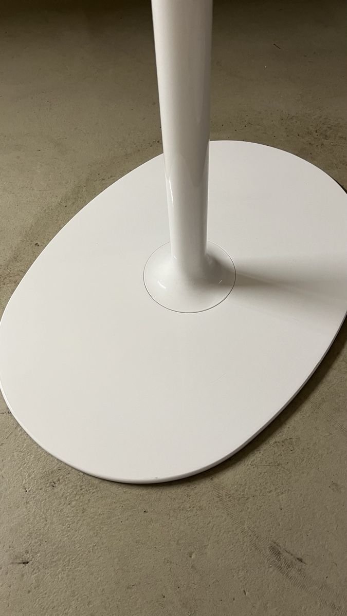 Tables: Tisch weiss oval  – D'occasion à Weiningen ZH par proi4o 3
