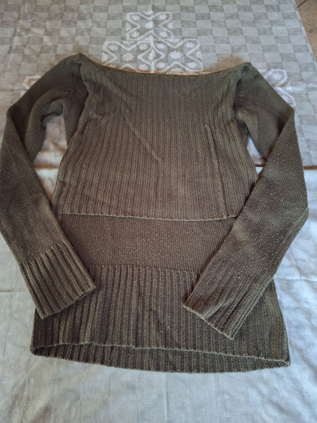 Maglioni & Felpe: Pull vert olive grand col taille XS marque Chicorée – Usato da Villiers venduto da san_jn5w