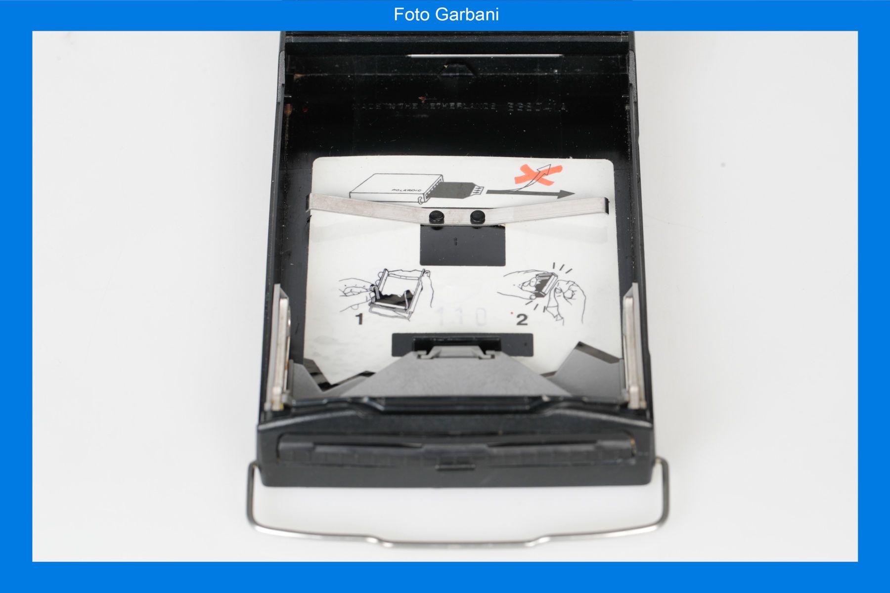 Foto & Immagini: magazzino Polaroid Hasselblad 100 – Usato da Muralto venduto da FotoGarbani 2