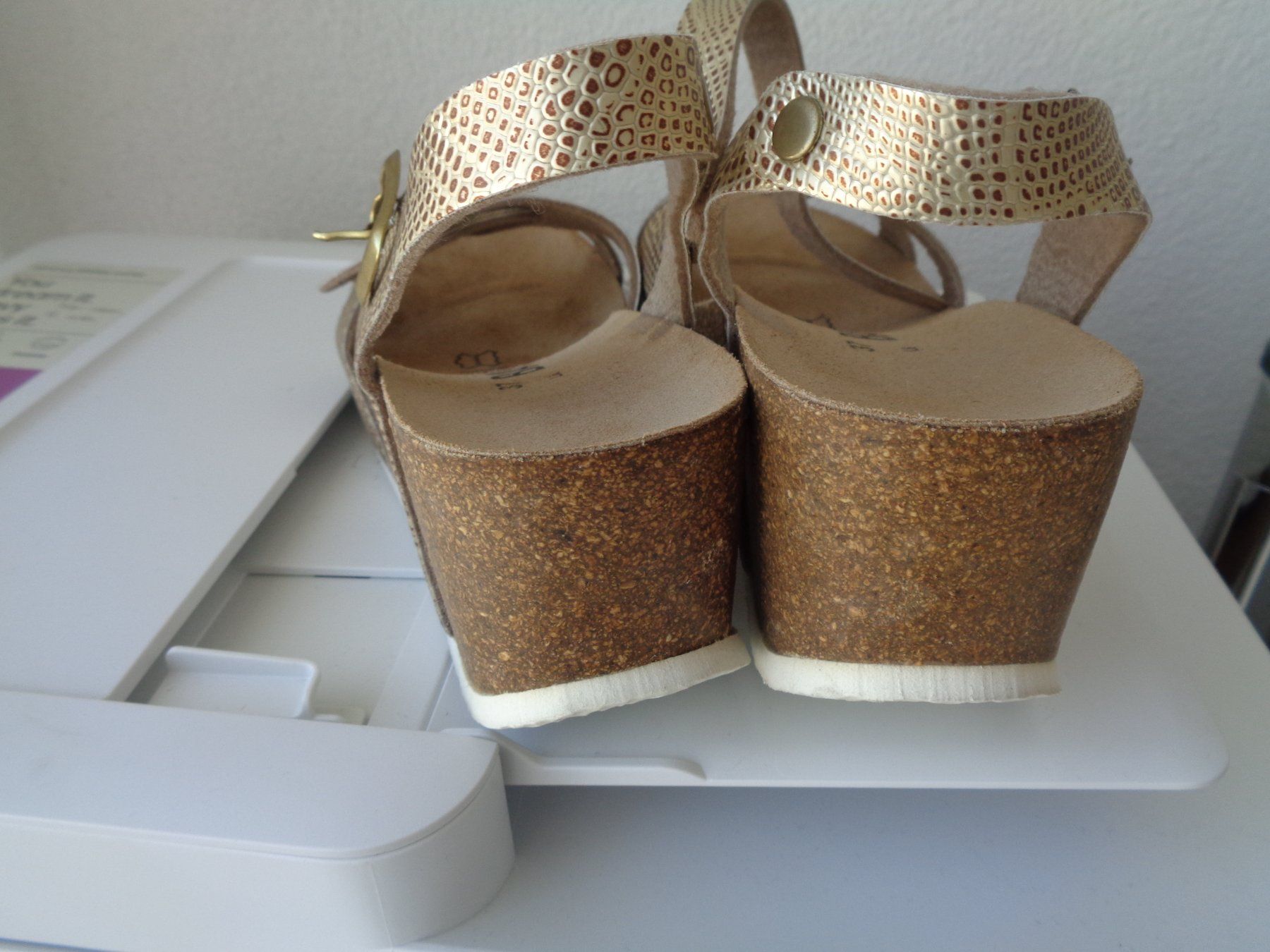 Scarpe da donna: BAYTON Leder Sandalette Gr. 37 – Nuovo (secondo la descrizione) da Bern venduto da Mobi98 1