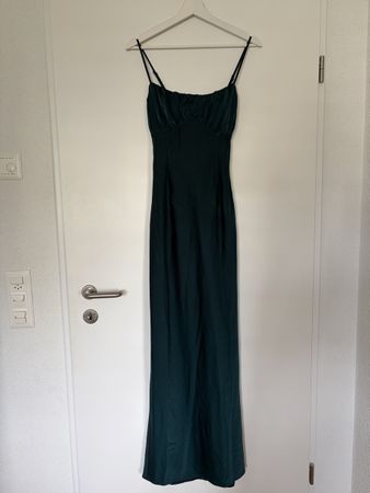 Kleid BWLDR dunkelgrün Maxikleid mit Wasserfallrücken