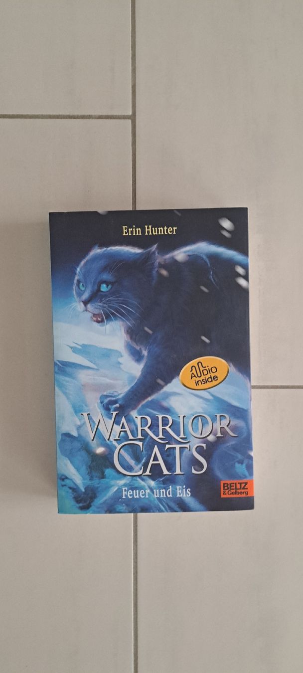 Libri: Warrior Cats: Feuer und Eis, top Zustand – Usato da Münchenbuchsee venduto da zwaergli02