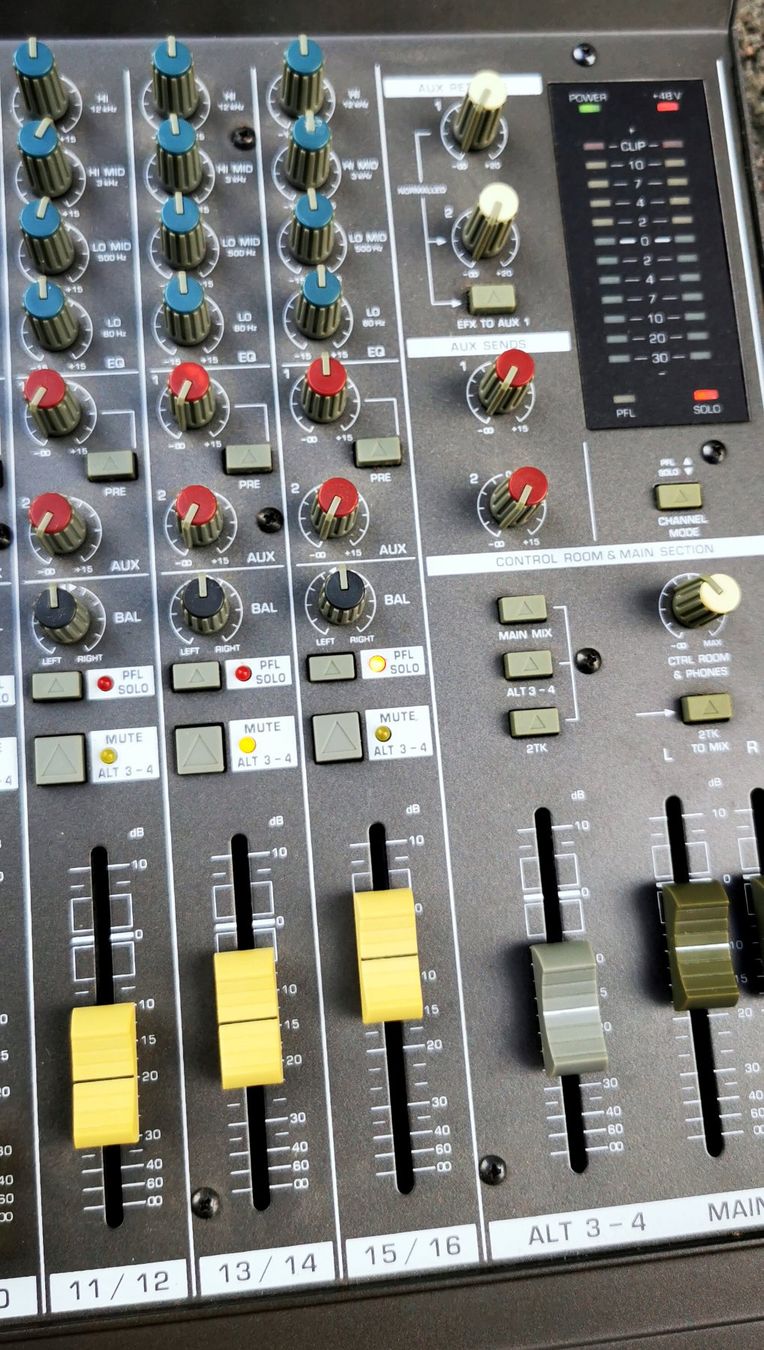 Behringer Mischpulte: Behringer EURORACK MX 2004 Mischpult – Gebraucht aus Wohlen AG von Sreichmuth 4