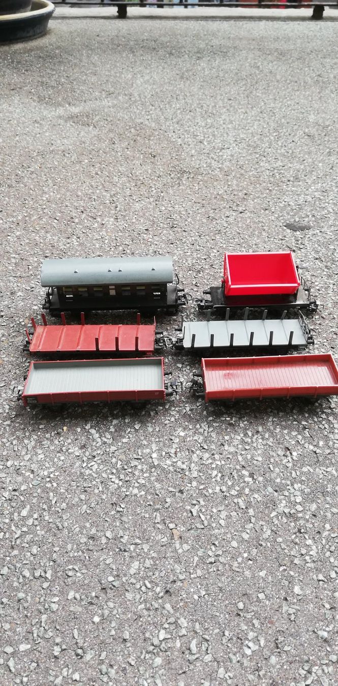 Märklin Modellini di ferrovie: 6 Märklin Wagen ab 1Fr. – Difettoso da Thun venduto da Matthias72