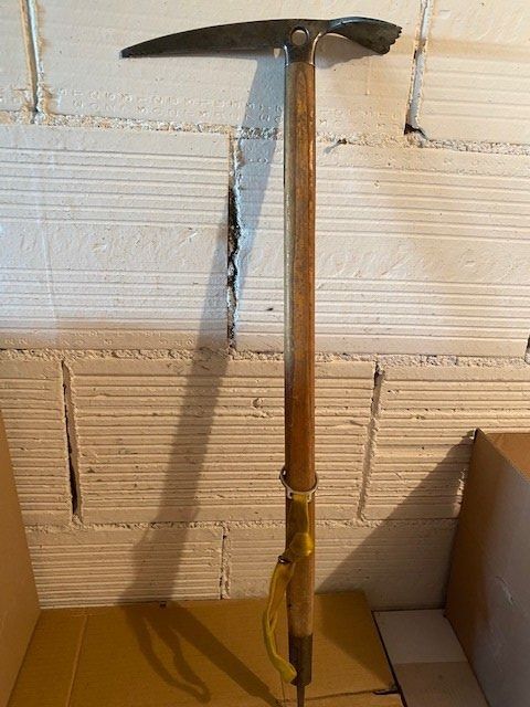 Stubai Sports Eispickel Pro Star - Mit Handschlaufe Für Eisklettern & Bergsteigen