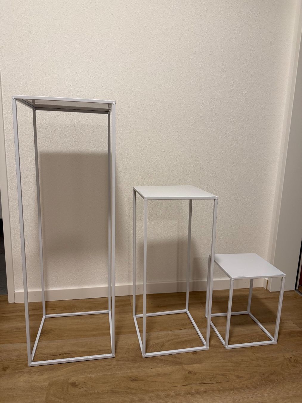 Sonstiges für Haushalt & Wohnen: Blumenständer (weiss) – Gebraucht aus Olten von kat_8tjz 2