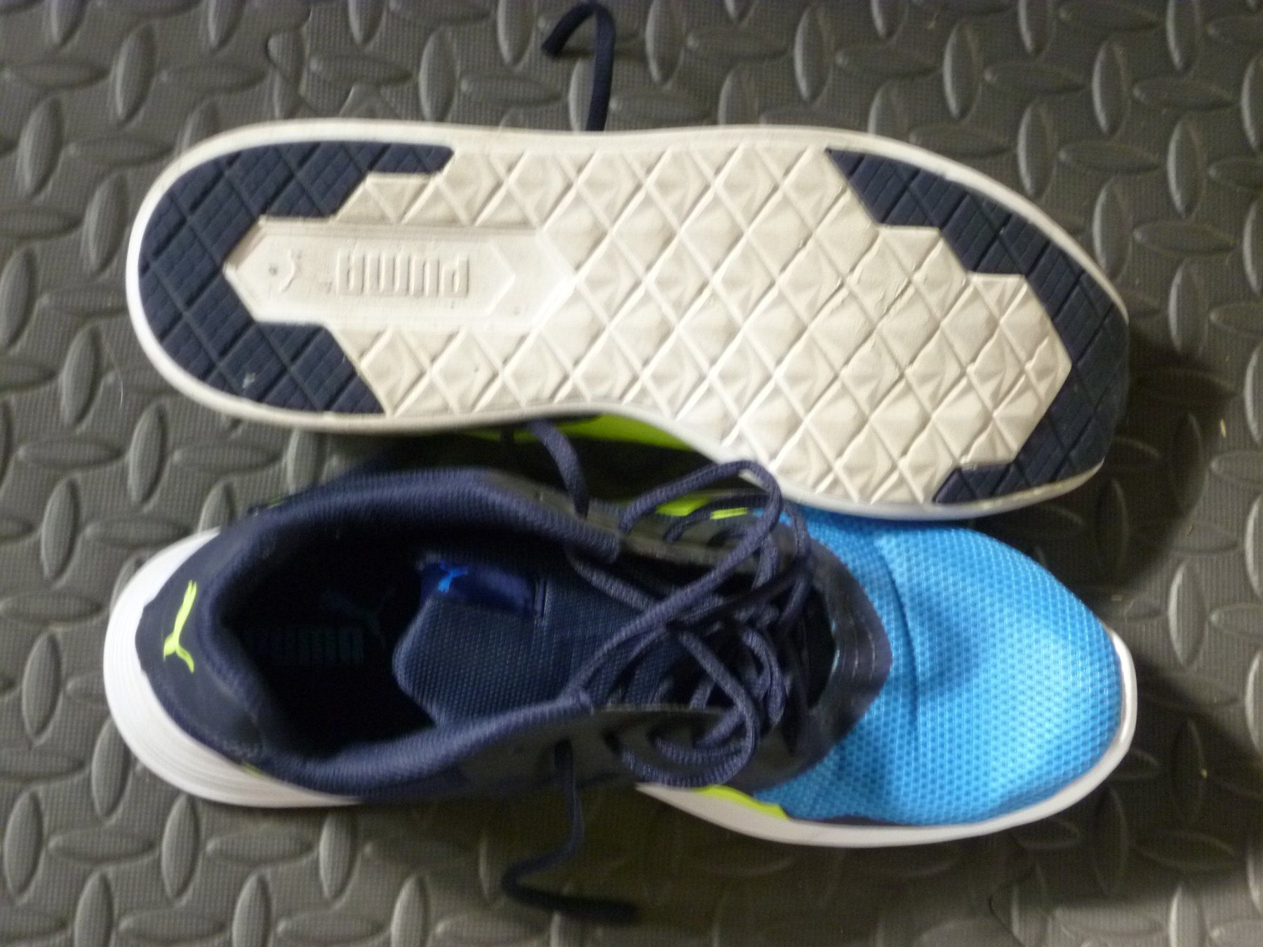 Puma Scarpe da uomo: Puma Laufschuhe Gr. 45 – Nuovo (secondo la descrizione) da Safenwil venduto da universum78