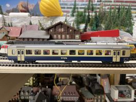 Liliput BLS Personenwagen 2Kl. L334977 mit Licht