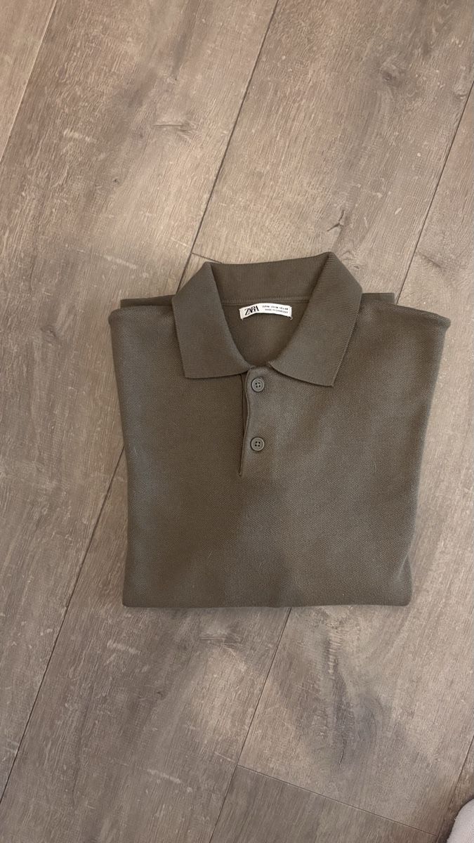 Zara Maglioni & Felpe: Pull Zara homme kaki taille M bon état – Nuovo (secondo la descrizione) da Alle venduto da Valentin.Goffinet