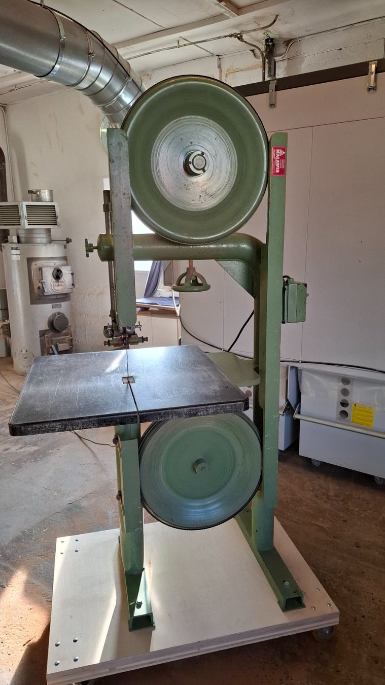 Toutes les machines: Bandsäge – D'occasion à Bottmingen par Schreinerei_Nix_GmbH