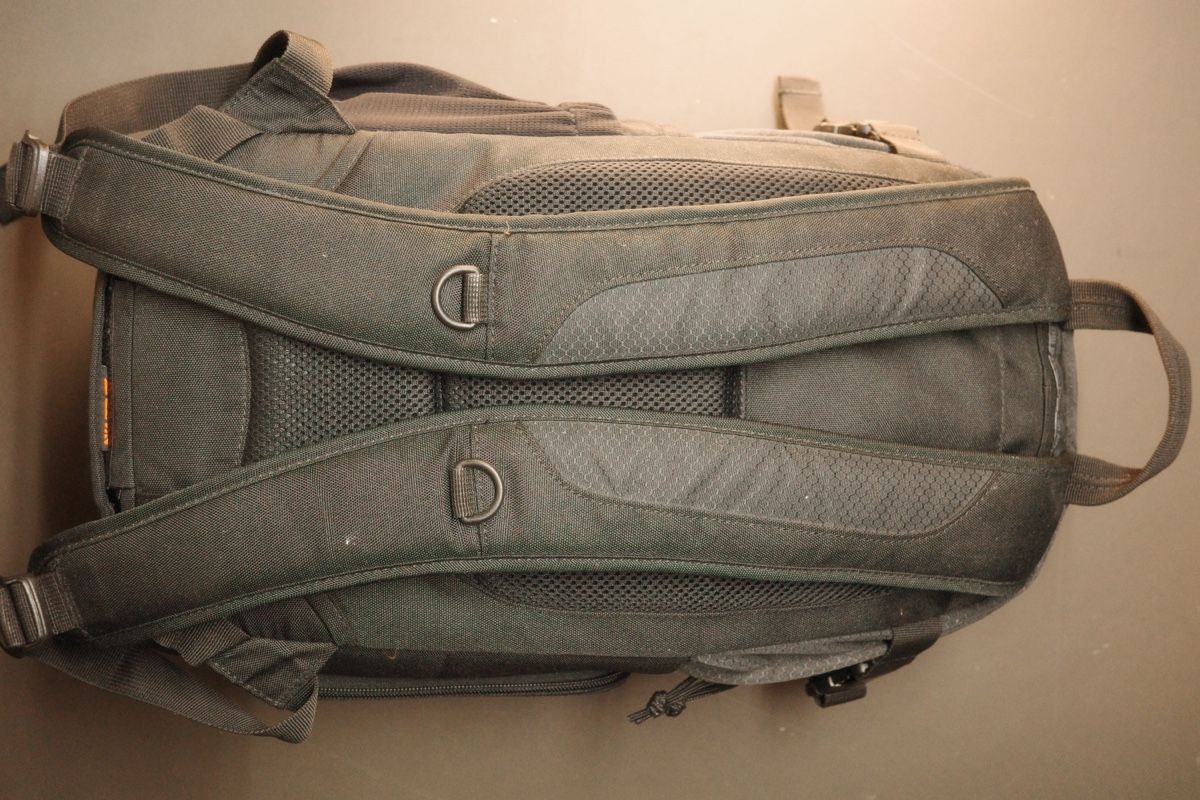 Lowepro Zaini: Fotorucksack Lowepro – Usato da Winterthur venduto da tvd_r2j9 5