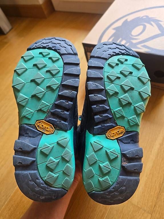 Scarpe per ragazzi: Trollkids T32 chaussures rando – Usato da Luc (Ayent) venduto da melaniealessandro 3