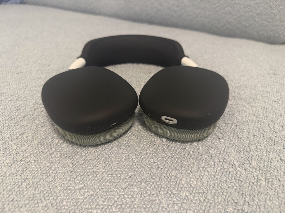 Apple Cuffie: Apple AirPods Max (Lightning) Silber – Usato da Muttenz venduto da sandrasbubble 5