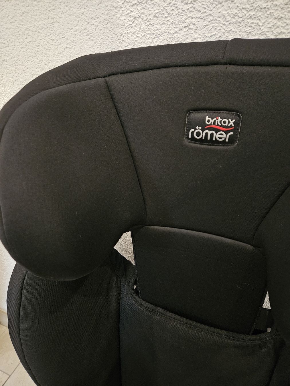 Britax Römer Seggiolini per auto: Britax Römer Kindersitz – Usato da Mühlethal venduto da marga_10 1