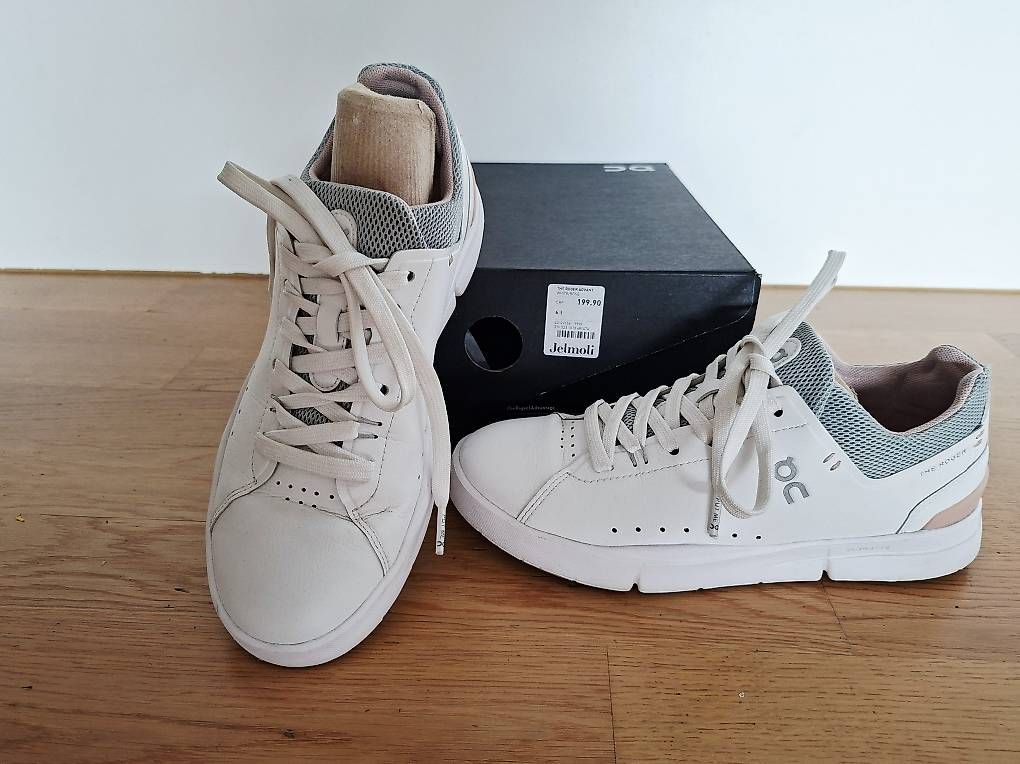 Scarpe da donna: On sneakers.gr.37.5 – Usato da Siebnen venduto da Manuwalk 3