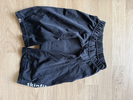 Radhose skinfitGrösse M schwarz guter Zustand