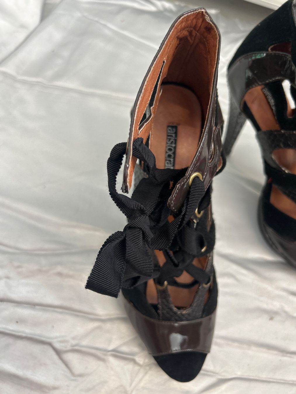 Scarpe da donna: Aristocrat High Heels Sandale Gr 40 Neu – Nuovo e nell'imballaggio originale da Regensdorf venduto da Spyke55 1