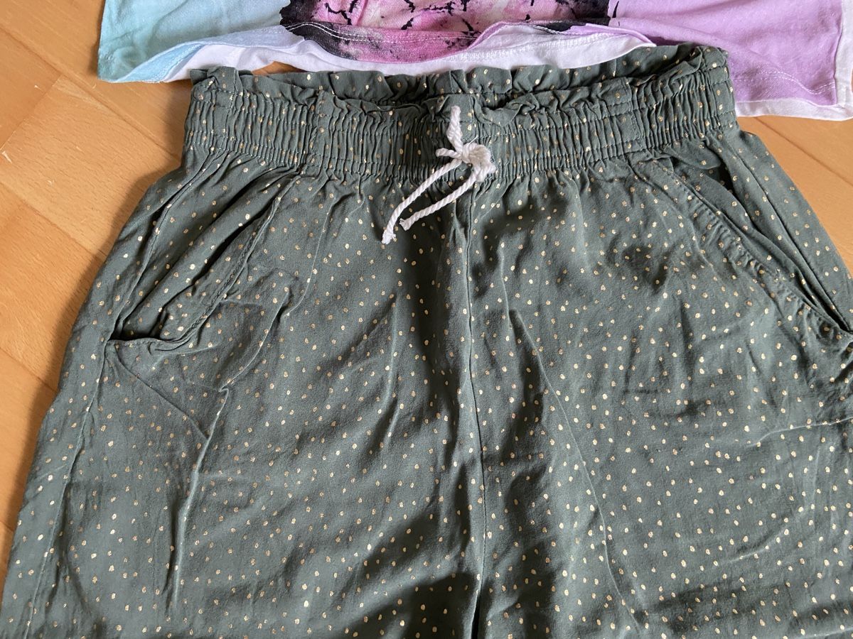 H&M Lotti & Set di vestiti: Sommerset, neuwertig, Gr. 164 – Nuovo (secondo la descrizione) da Ehrendingen venduto da CalvineT 1