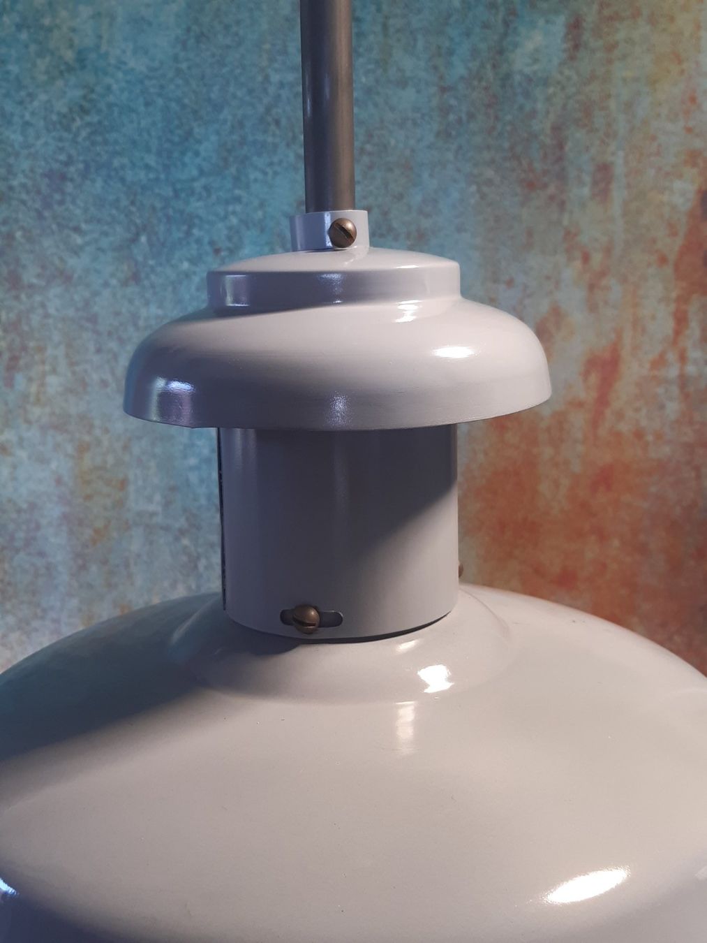 Lampen: zwei Emaille Industrie Lampen – Gebraucht aus Winterthur von lampenretter 4