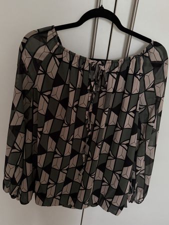 Sehr schöne Bluse Oberteil Tunika boutique Fashion Gr. L