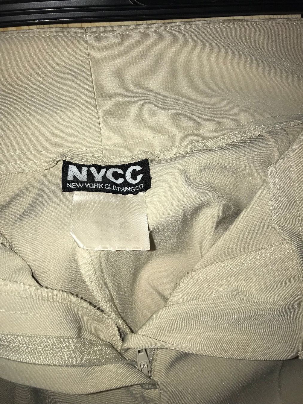 Pantaloni: Damenhose NYCC – Usato da Zumikon venduto da Uranus88