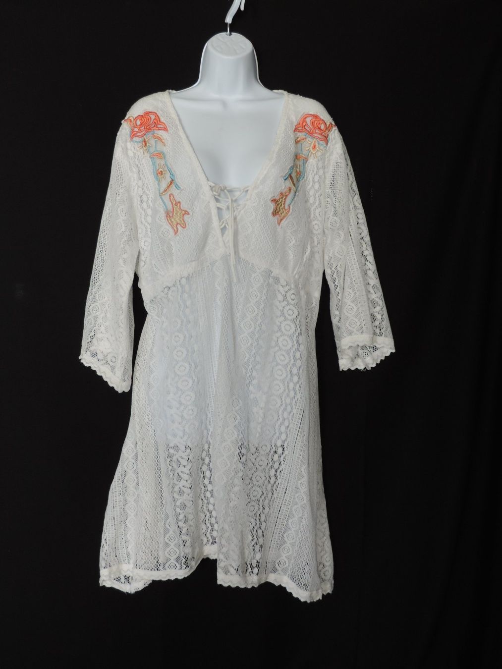 Kleider: robe de plage dentelle blanche – Gebraucht aus Genève von Axelle333 2